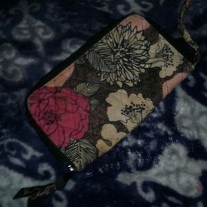 Vera badly wallet